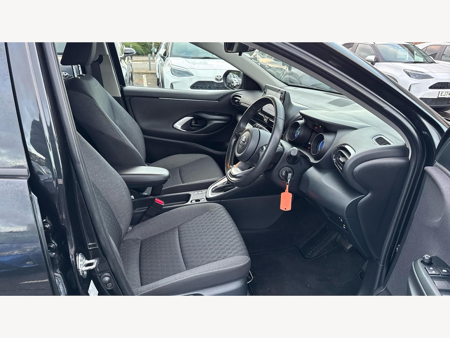 Used Toyota Yaris 2023 for sale - 76772264: Photo 13