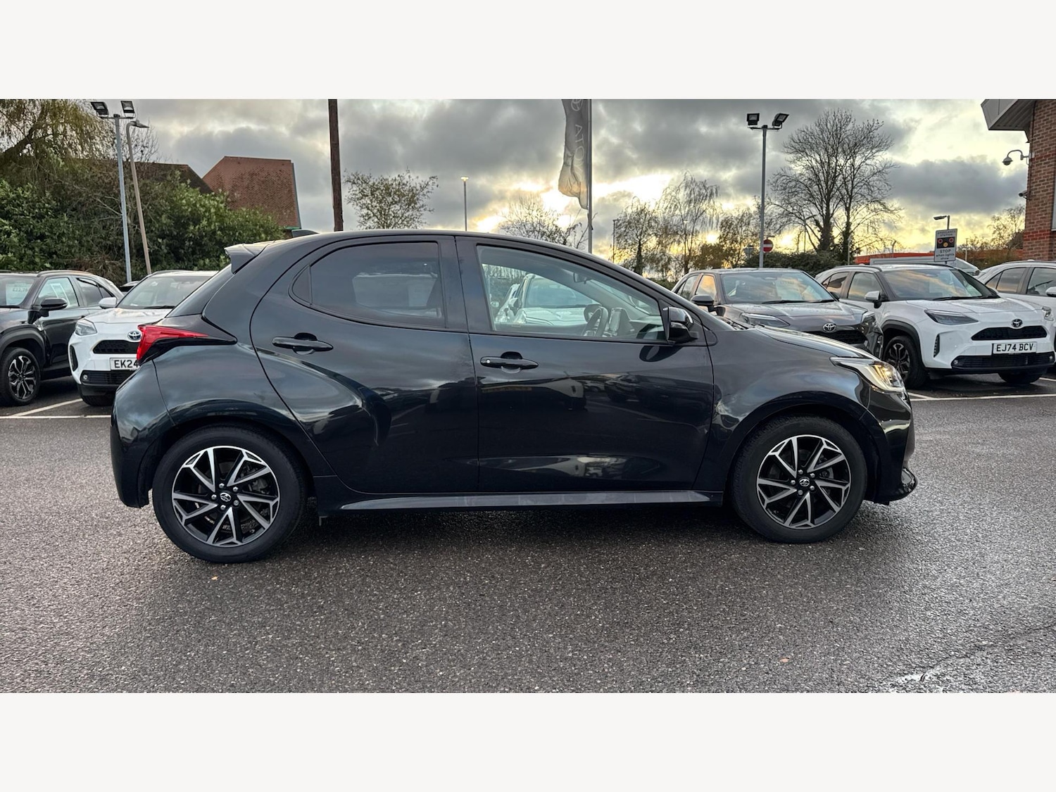 Used Toyota Yaris 2023 for sale - 76772264: Photo 18