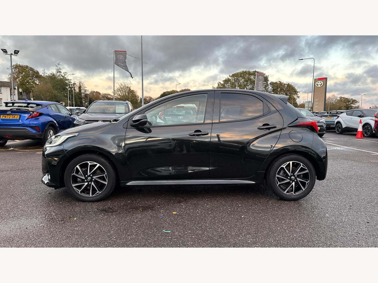 Used Toyota Yaris 2023 for sale - 76772264: Photo 19