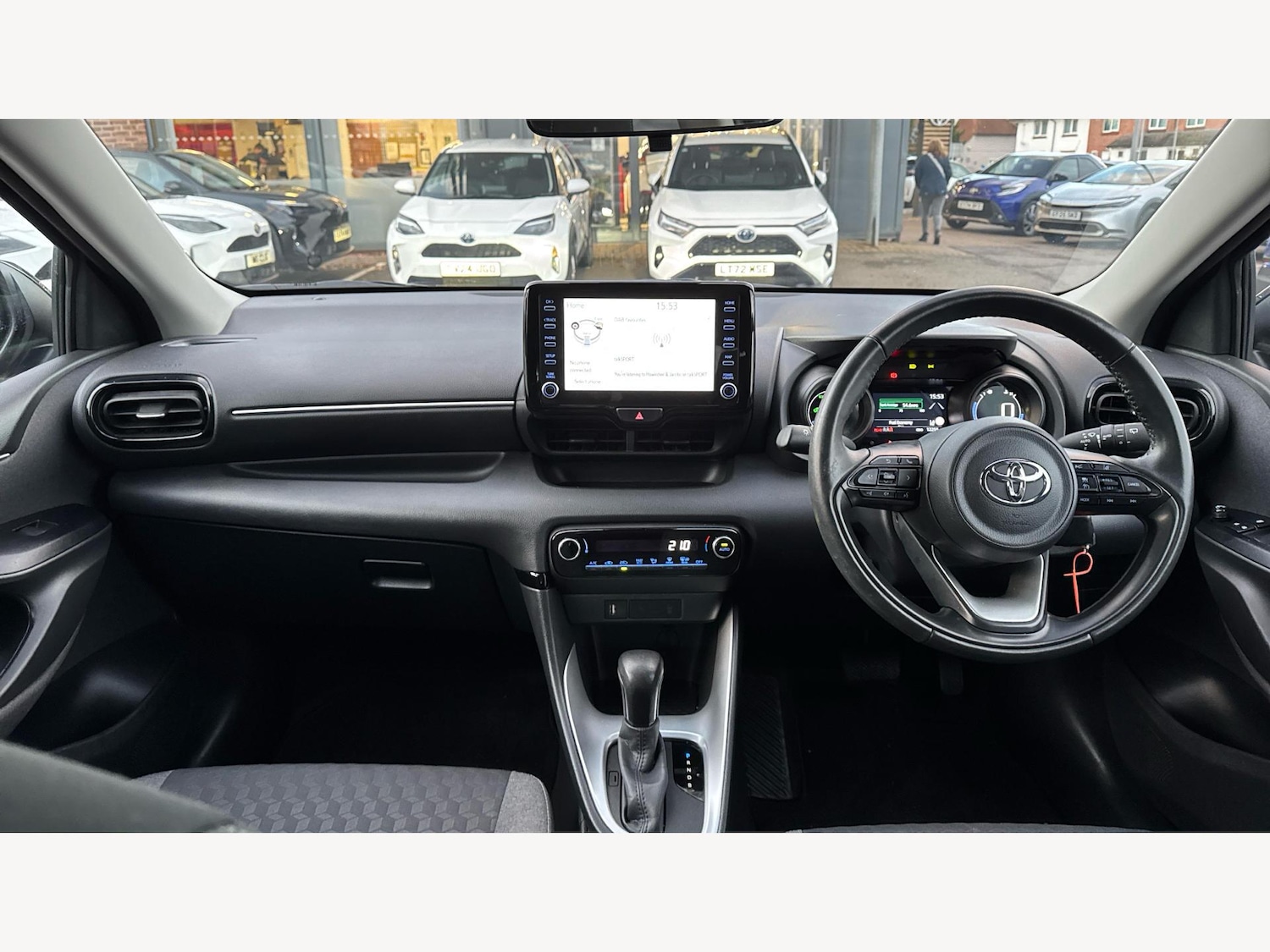 Used Toyota Yaris 2023 for sale - 76772264: Photo 7
