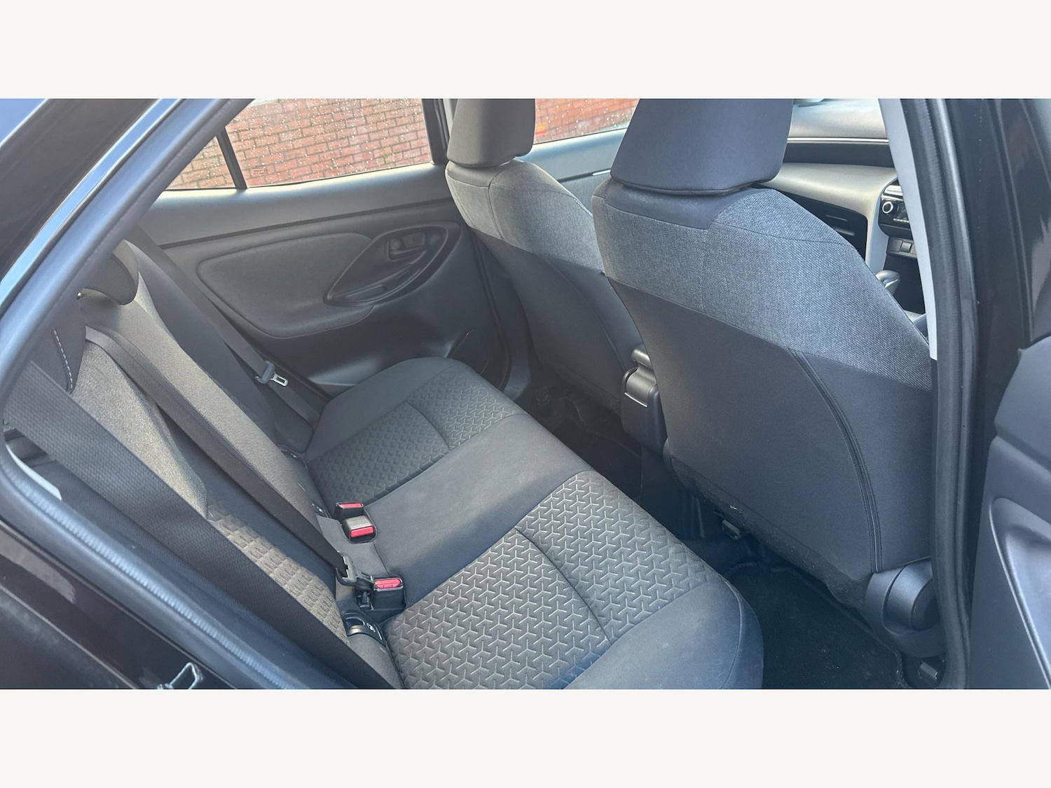 Used Toyota Yaris Cross 2022 for sale - 76849632: Photo 14