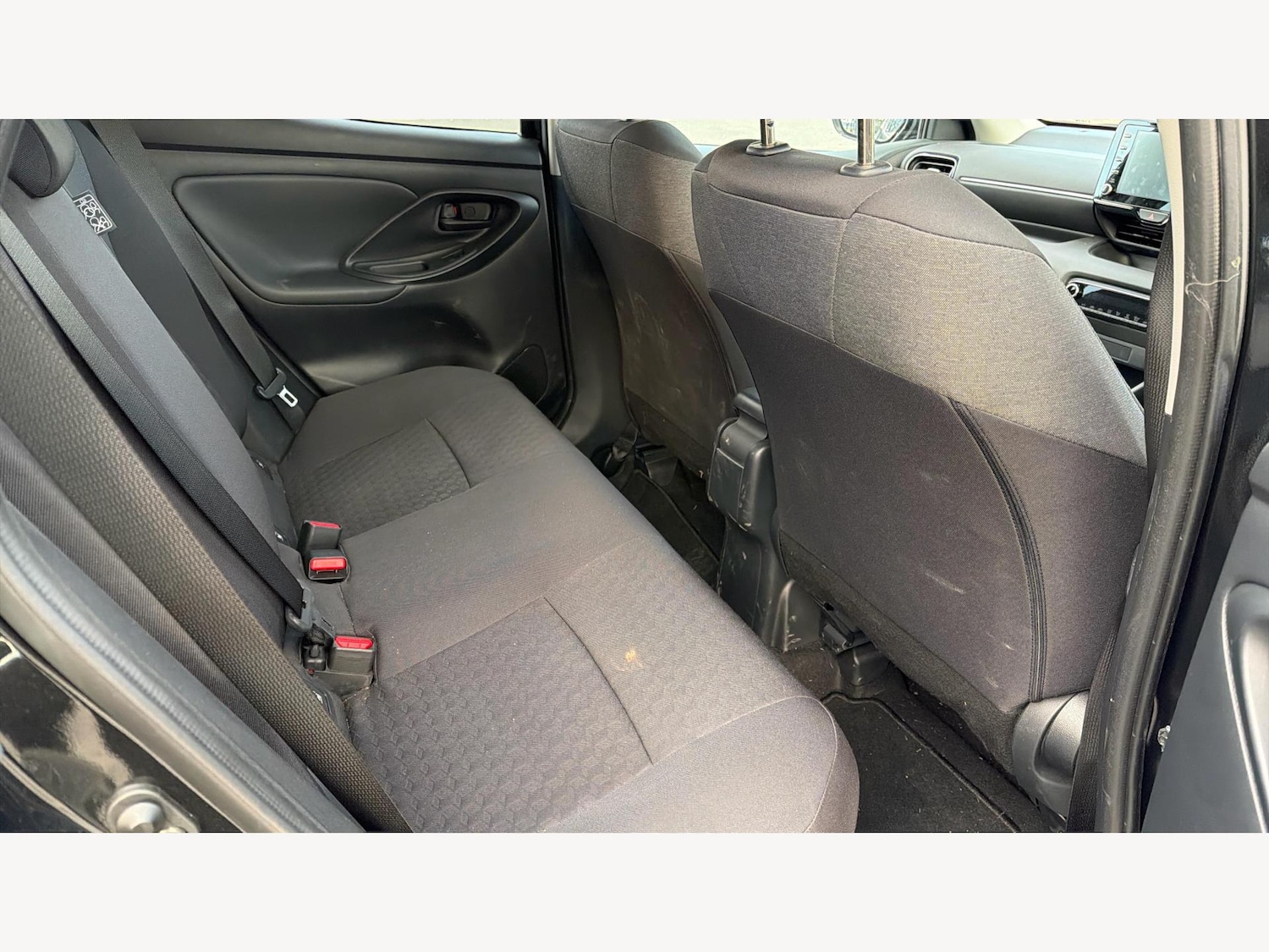 Used Toyota Yaris 2022 for sale - 77634024: Photo 14