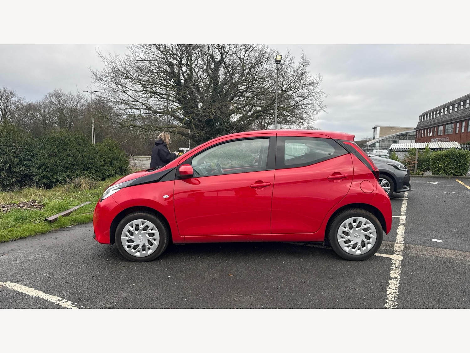 Used Toyota AYGO 2019 for sale - 77625778: Photo 19