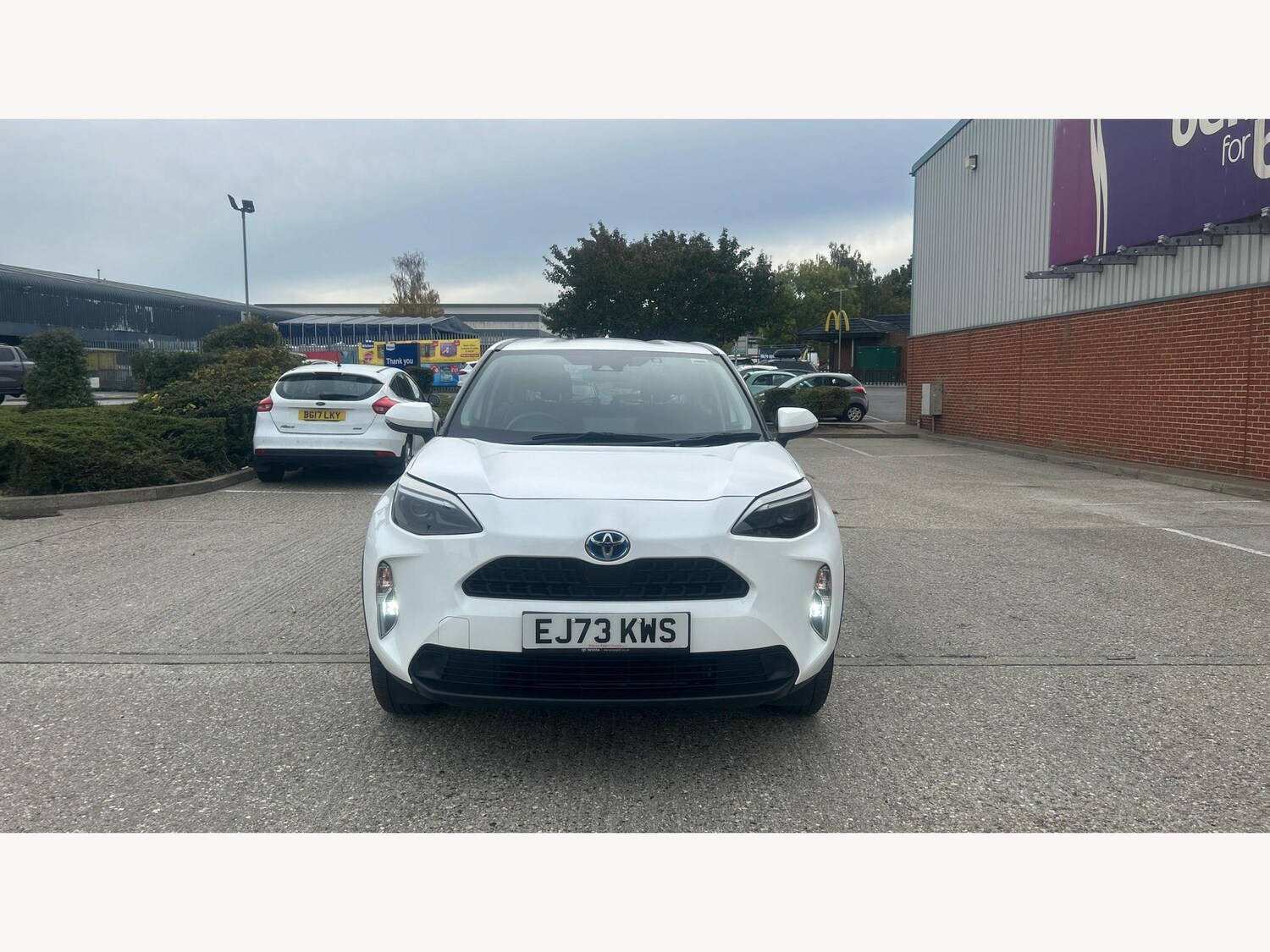 Used Toyota Yaris Cross 2023 for sale - 76634302: Photo 17