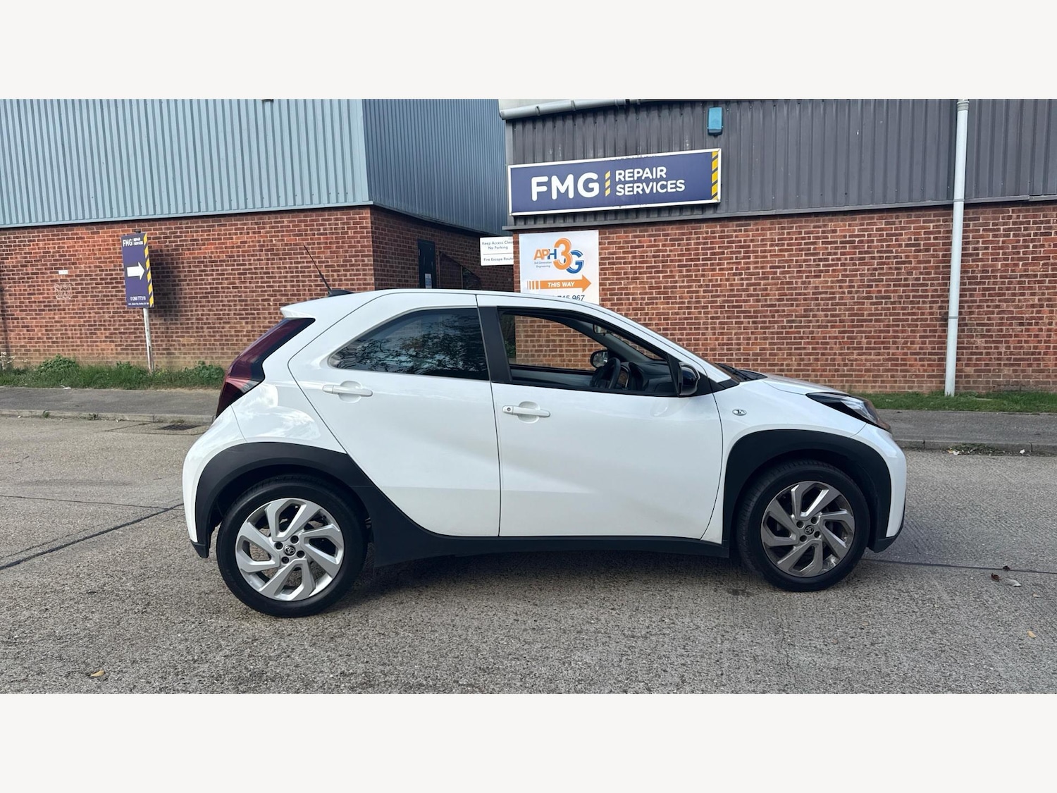 Used Toyota Aygo X for sale - 76612792: Photo 18