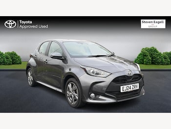 Used Toyota Yaris 2024 for sale - 77509799: Photo