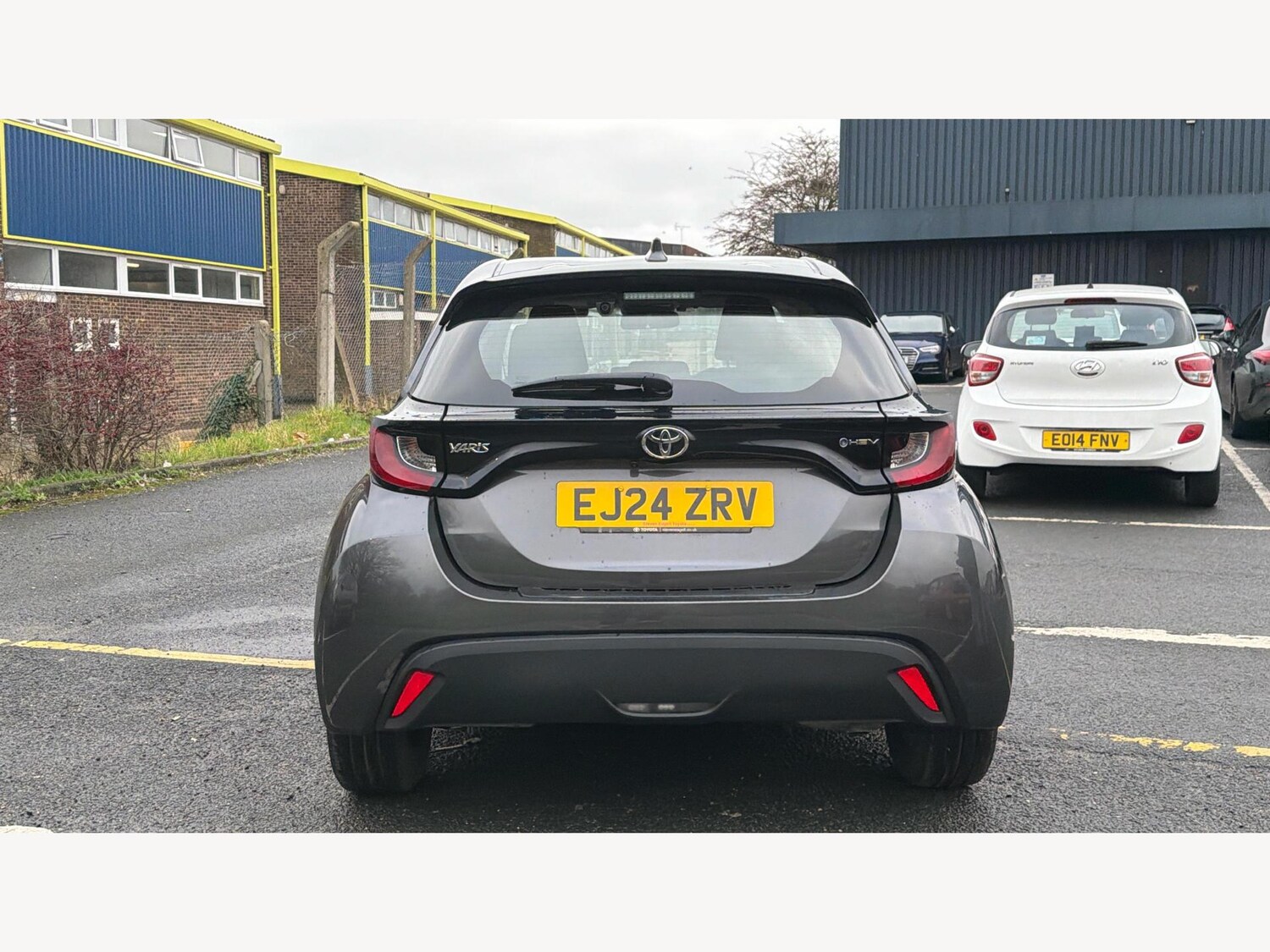 Used Toyota Yaris 2024 for sale - 77509799: Photo 21