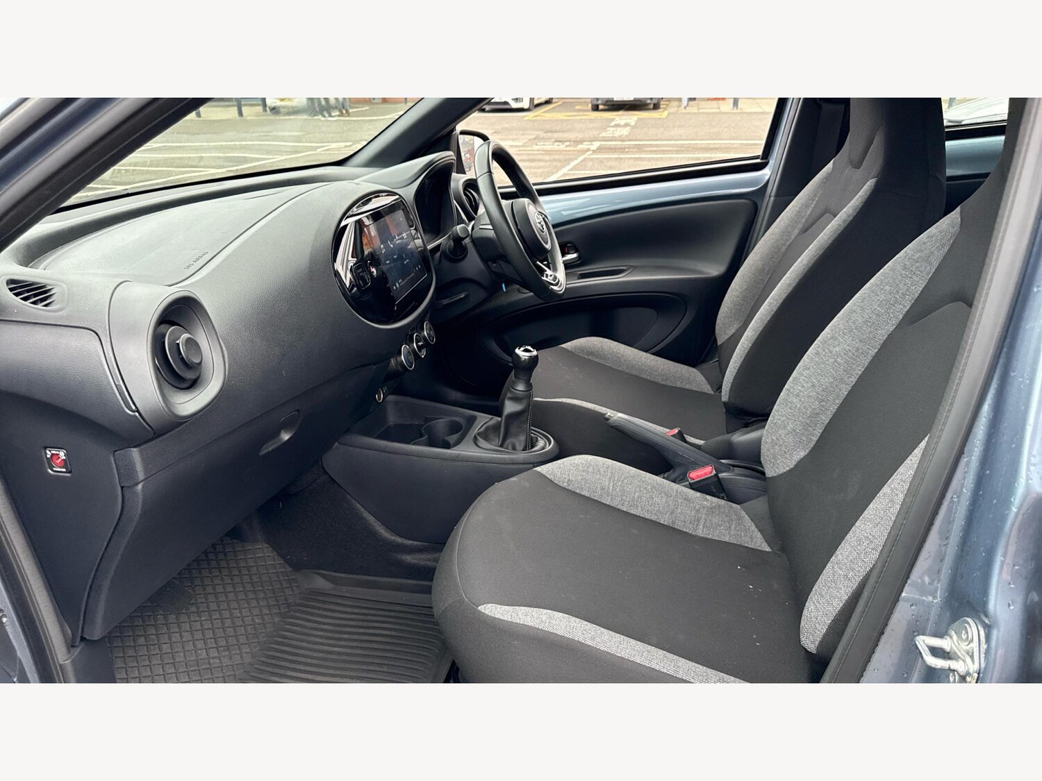 Used Toyota Aygo X for sale - 76612768: Photo 12