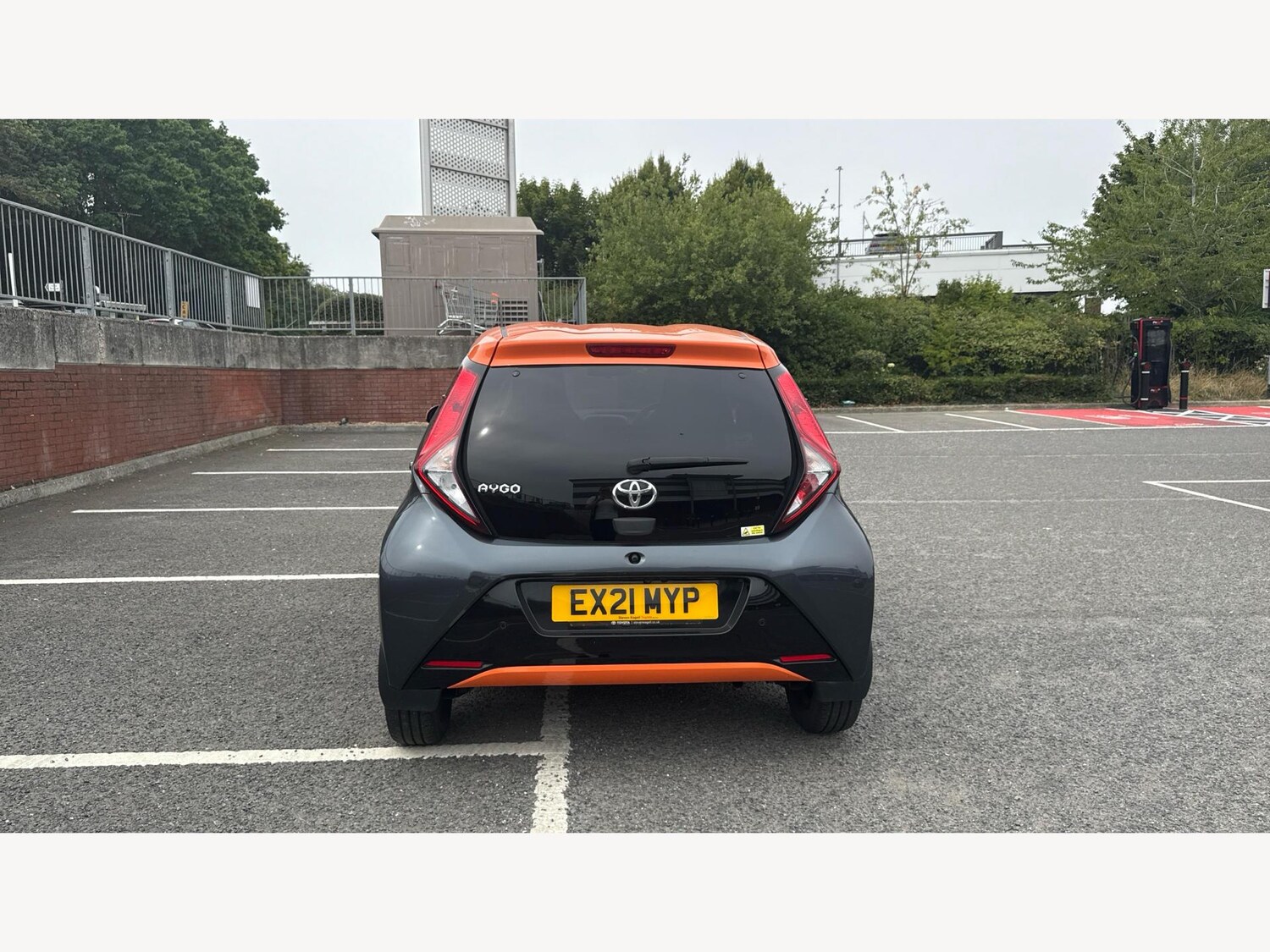 Vehicle 21