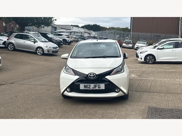 Used Toyota AYGO 2015 for sale - 76201442: Photo 17