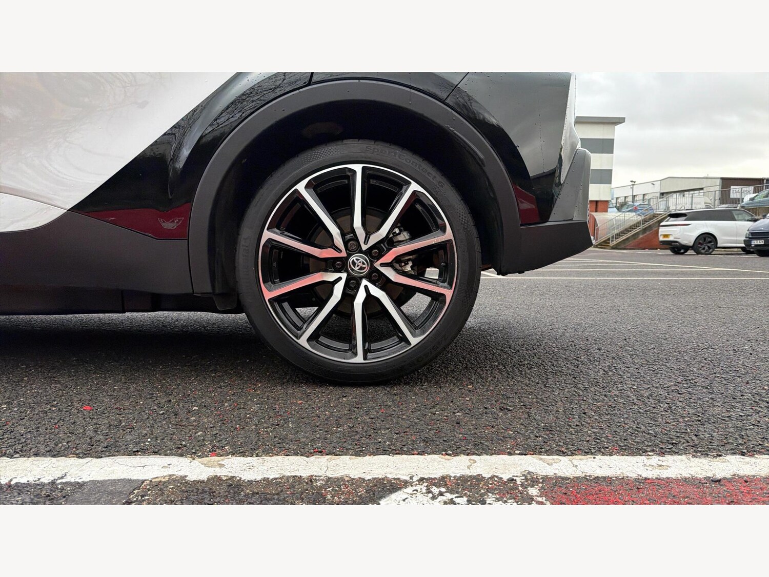 Used Toyota C-HR for sale - 77658943: Photo 21