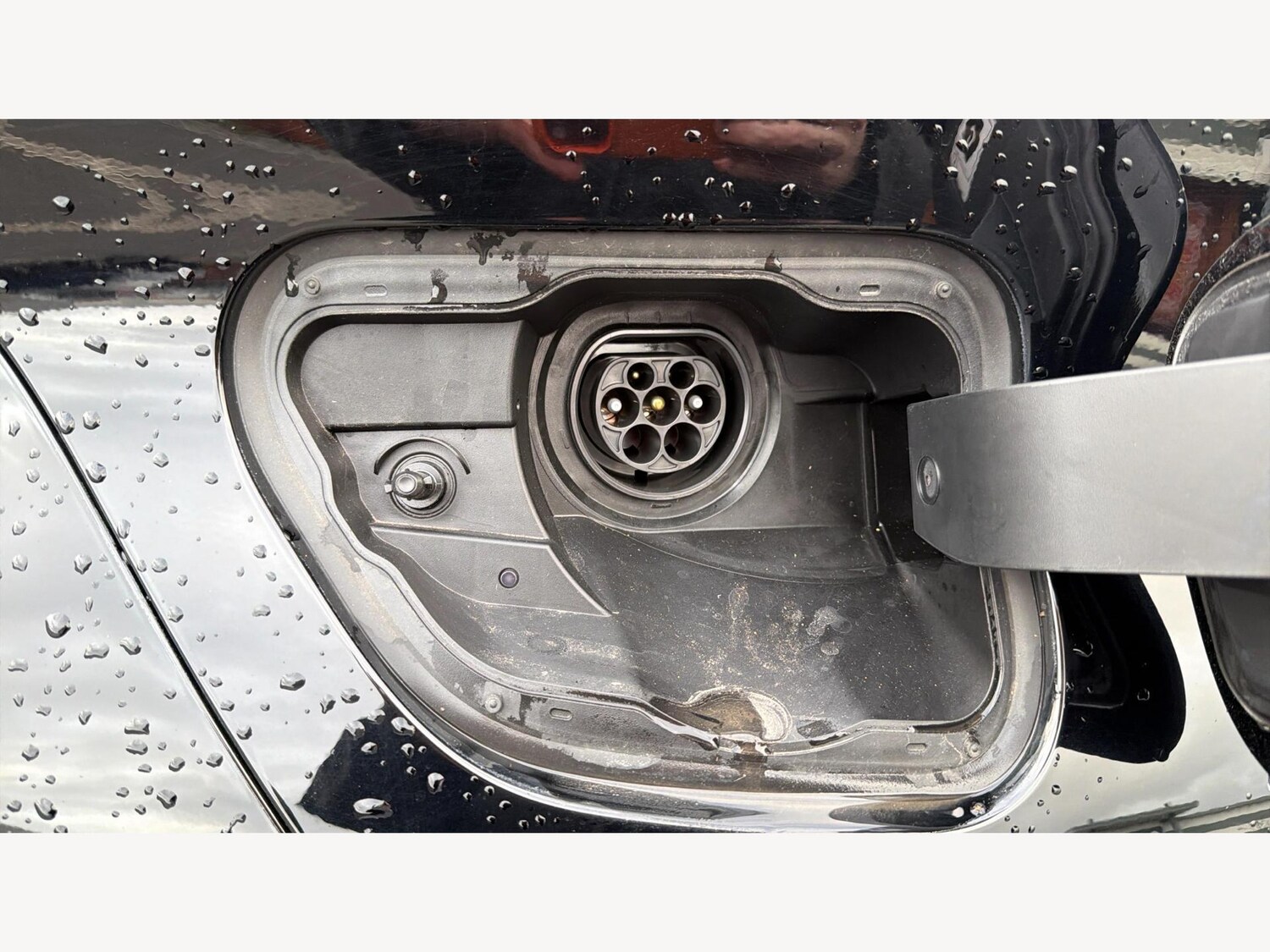 Used Toyota C-HR for sale - 77658943: Photo 25