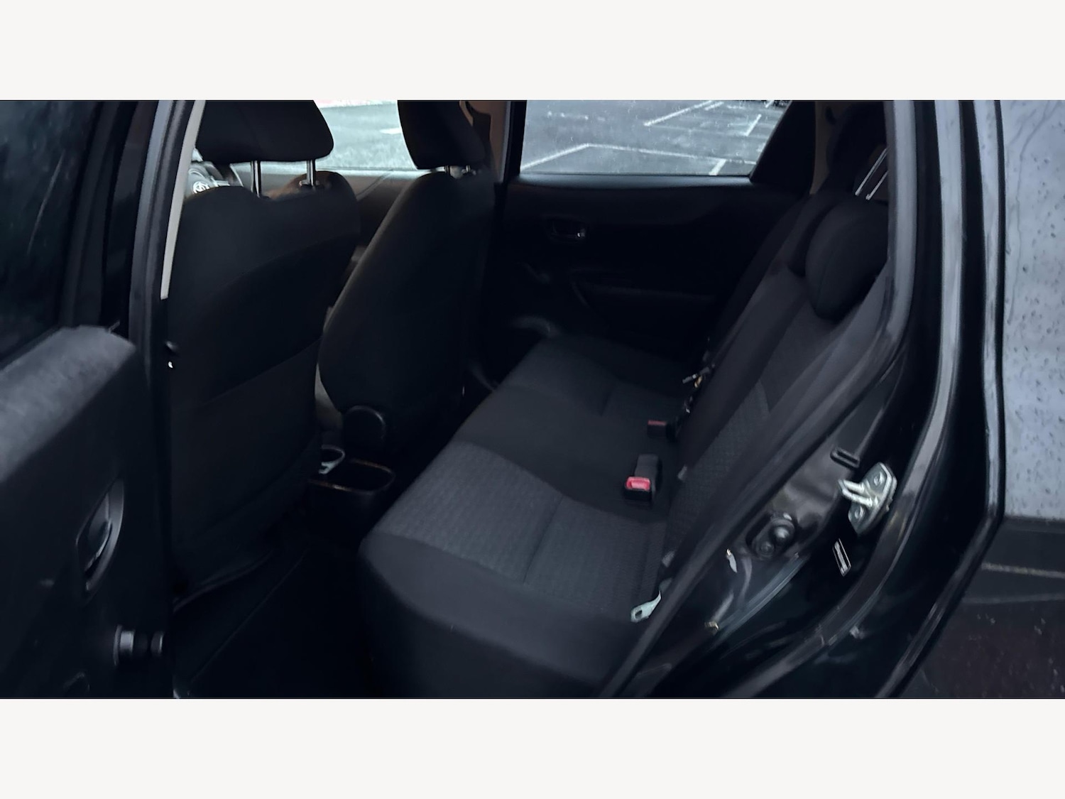 Used Toyota Yaris 2013 for sale - 76613182: Photo 15