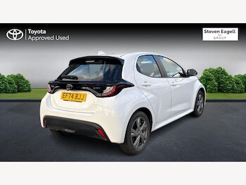 Used Toyota Yaris 2024 for sale - 78417251: Photo