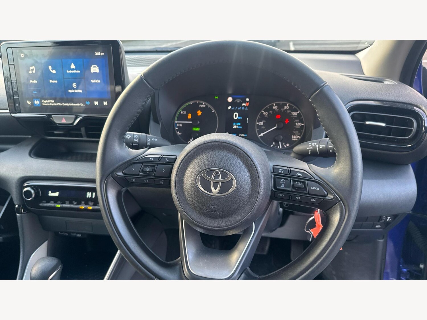 Used Toyota Yaris 2024 for sale - 77253736: Photo 10