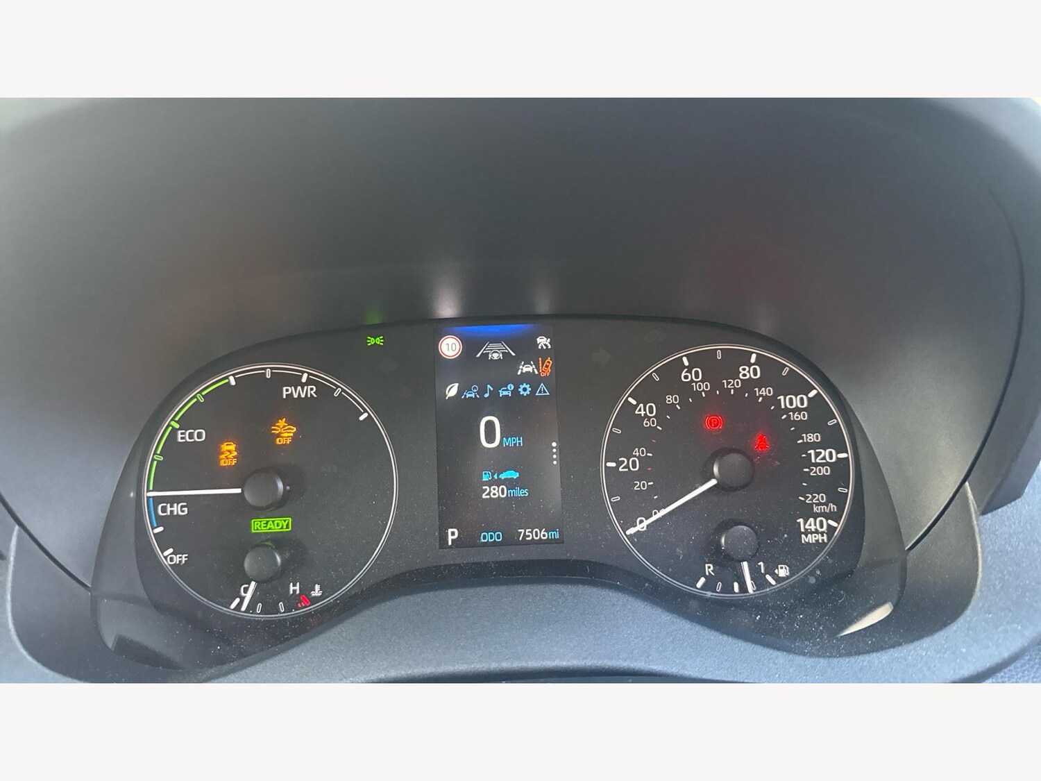 Used Toyota Yaris 2024 for sale - 77253736: Photo 11