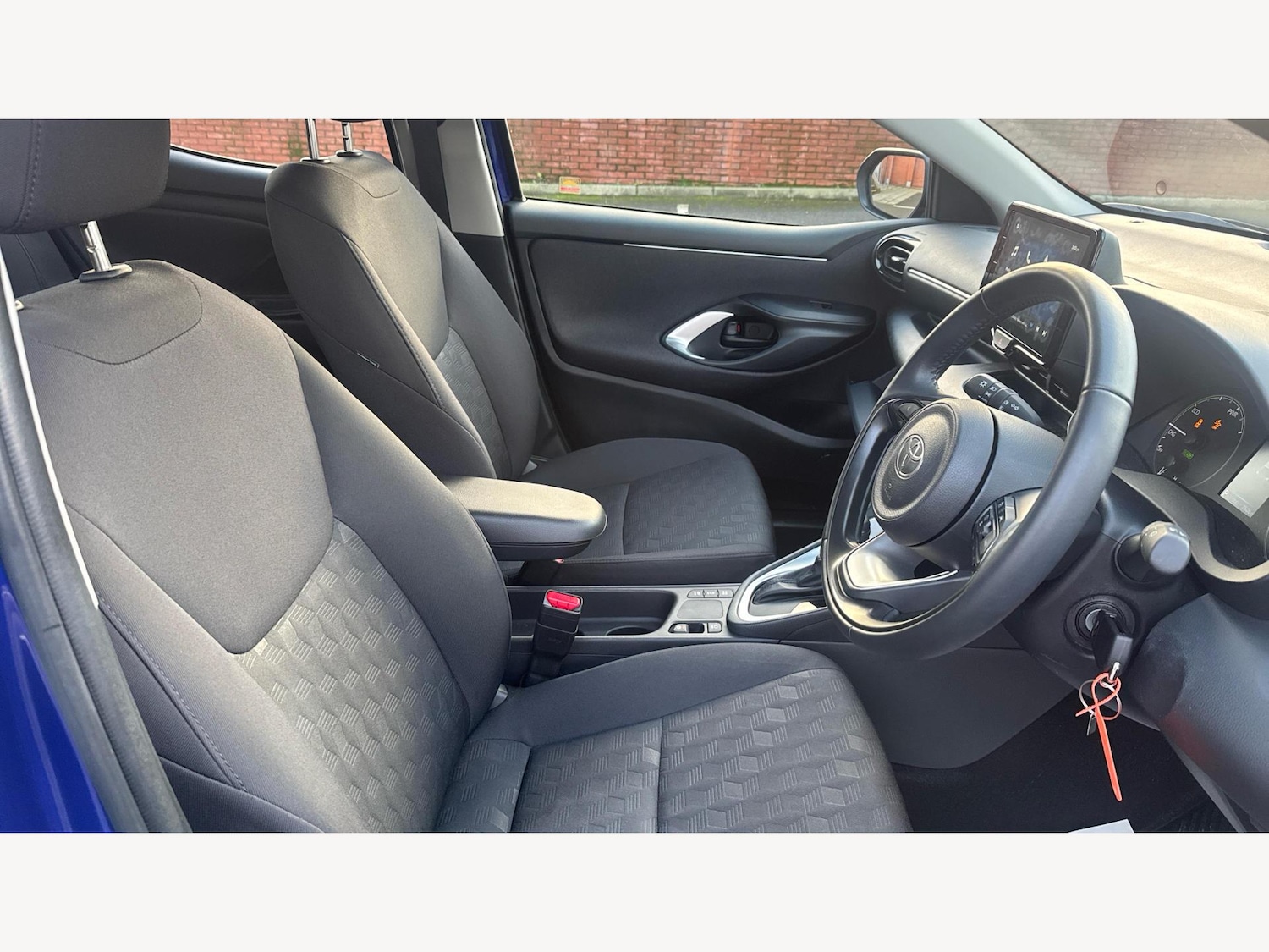 Used Toyota Yaris 2024 for sale - 77253736: Photo 13