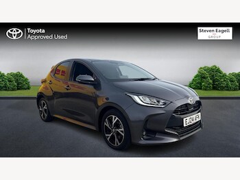 Used Toyota Yaris 2024 for sale - 77808419: Photo