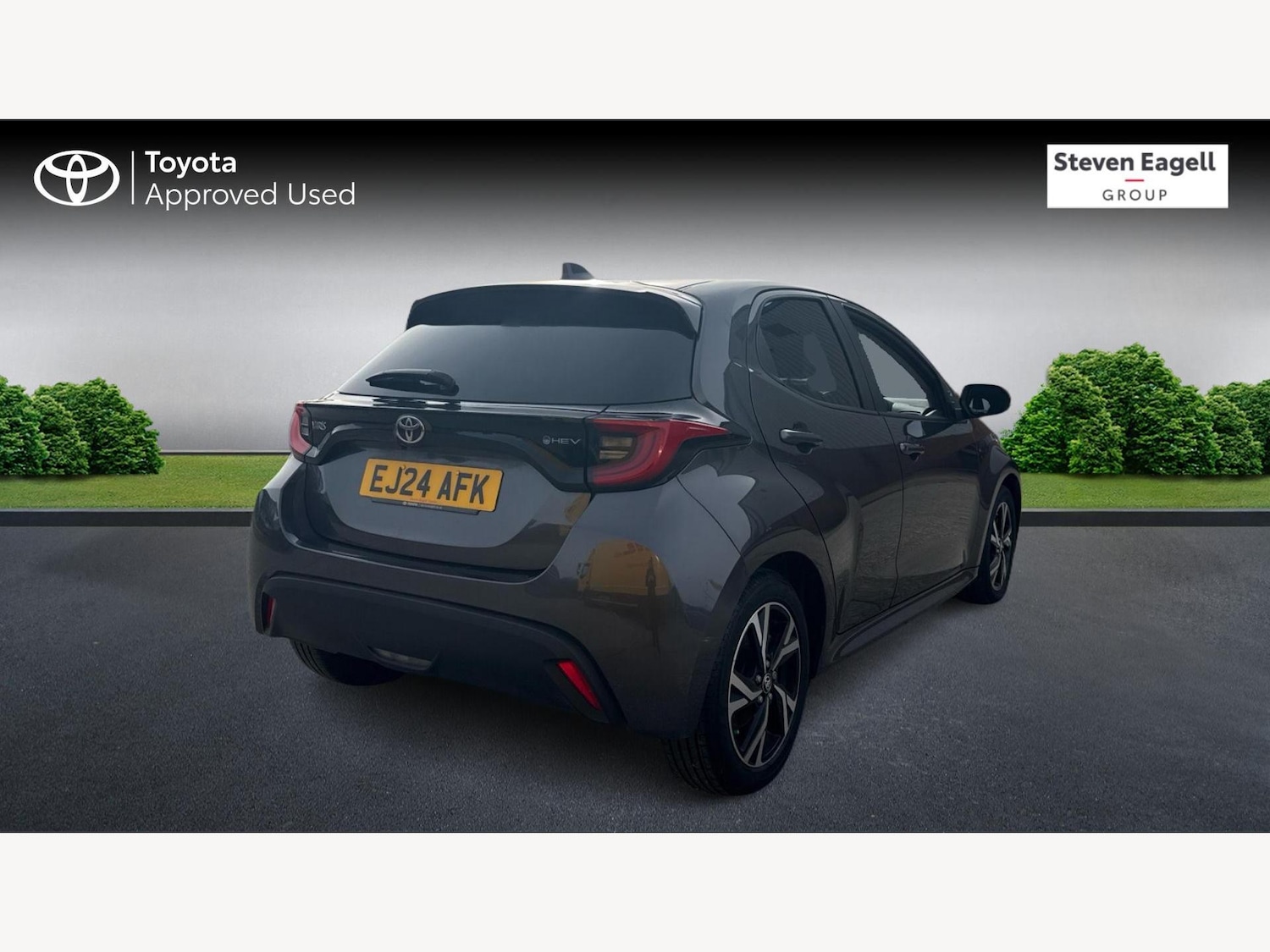 Used Toyota Yaris for sale - 77808419: Photo 2