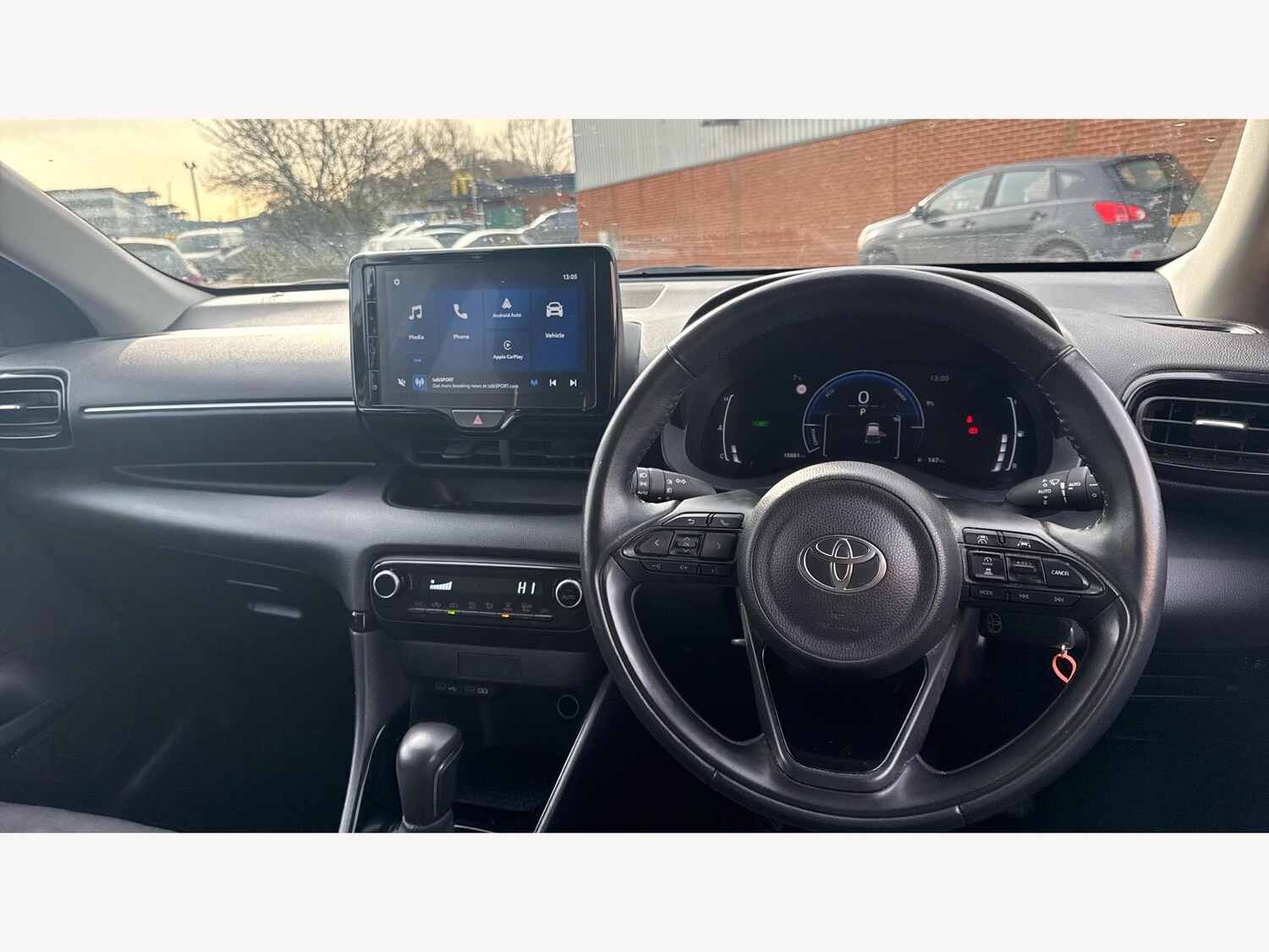 Used Toyota Yaris for sale - 77808419: Photo 7