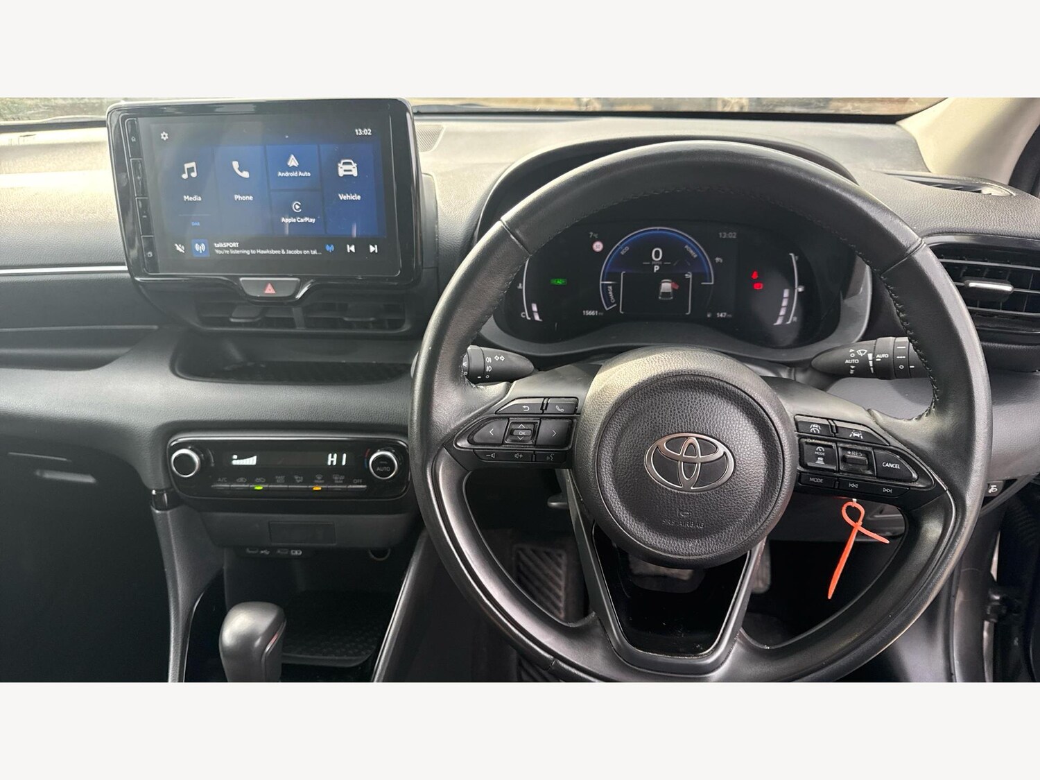 Used Toyota Yaris for sale - 77808419: Photo 8