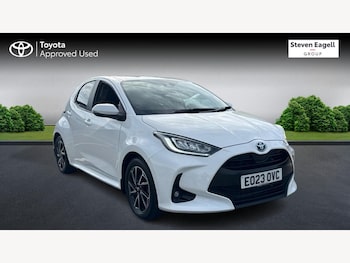 Used Toyota Yaris 2023 for sale - 76370433: Photo