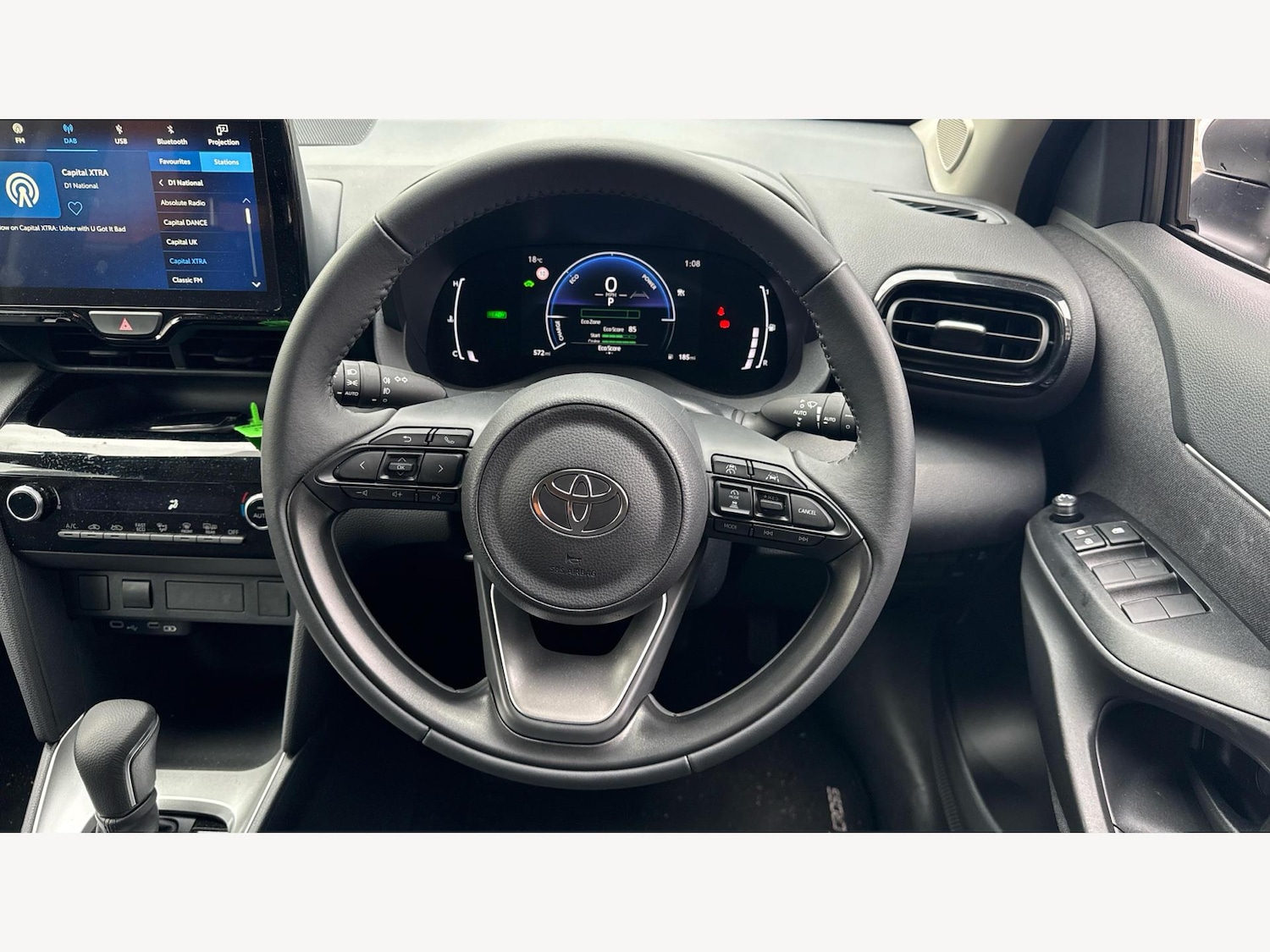 Used Toyota Yaris Cross 2025 for sale - 76200190: Photo 10