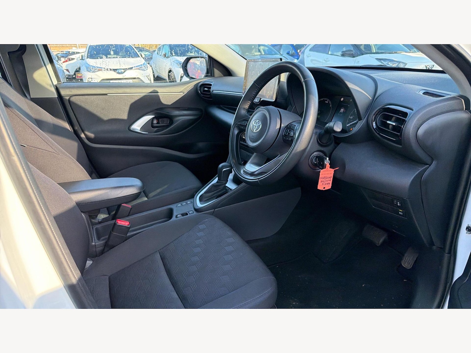 Used Toyota Yaris 2024 for sale - 77057276: Photo 13