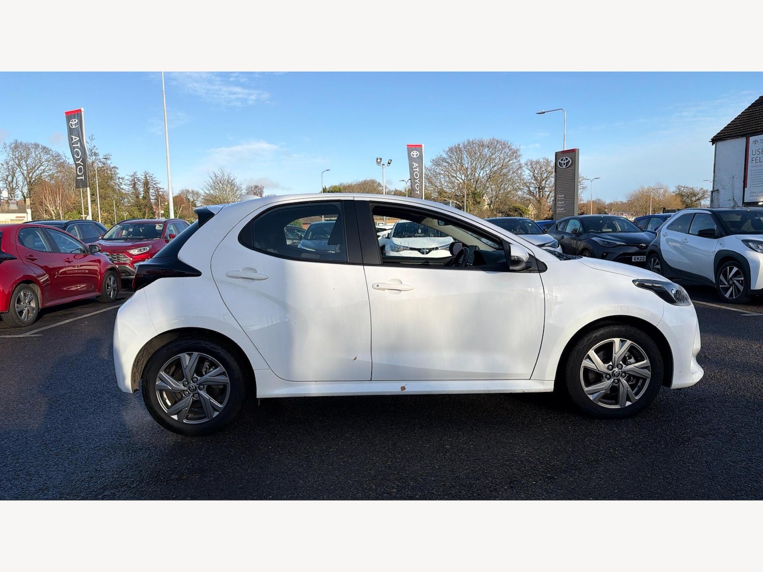 Used Toyota Yaris 2024 for sale - 77057276: Photo 18