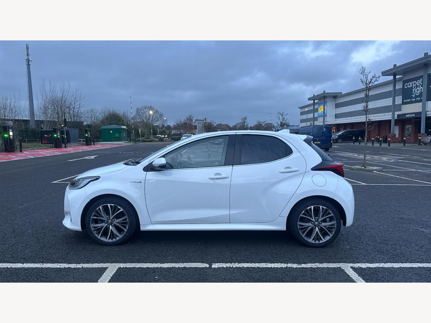 Used Toyota Yaris for sale - 77626146: Photo 19