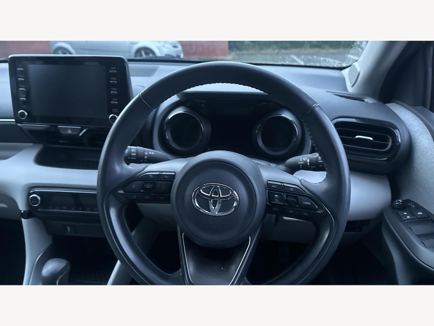 Used Toyota Yaris for sale - 77626146: Photo 8