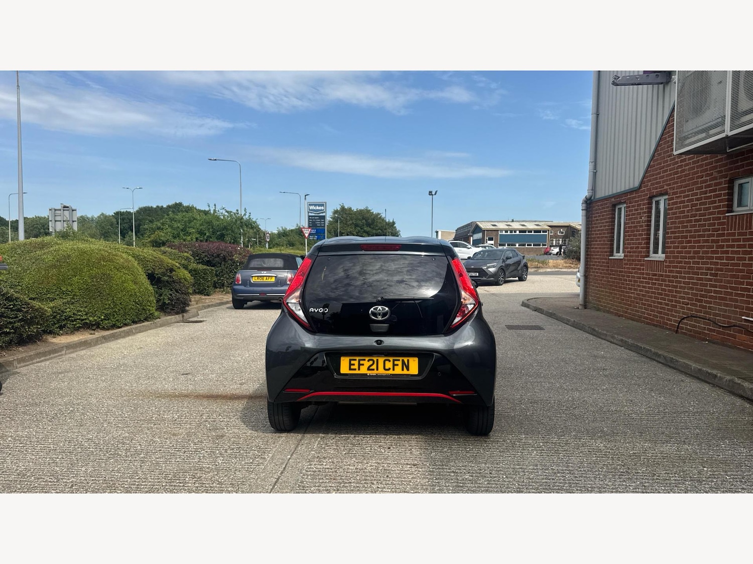 Vehicle 21