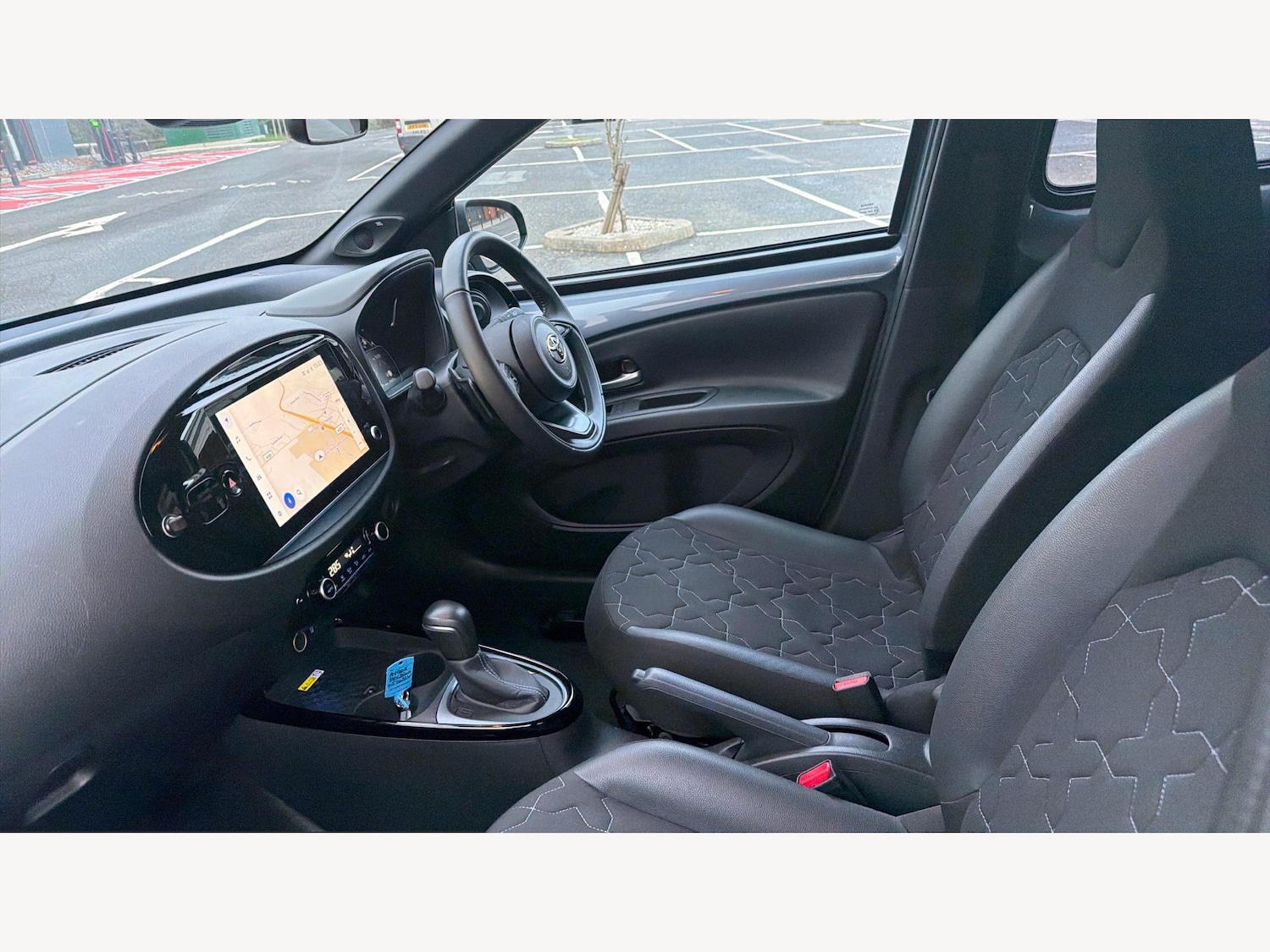 Used Toyota Aygo X 2024 for sale - 77279355: Photo 12