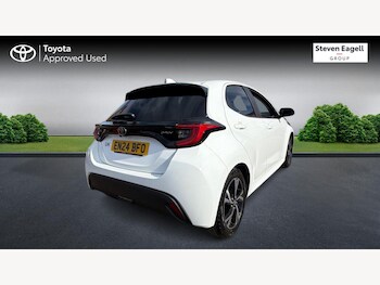 Used Toyota Yaris 2024 for sale - 79292099: Photo
