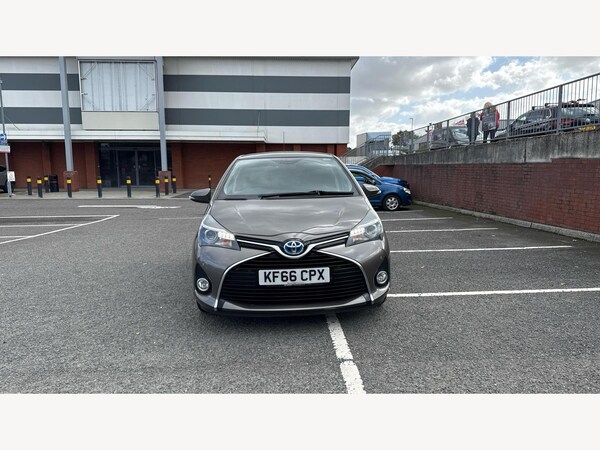 Used Toyota Yaris 2017 for sale - 76199761: Photo 17