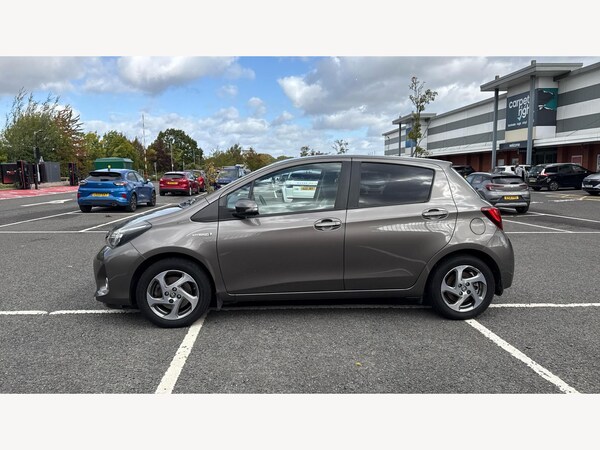 Used Toyota Yaris 2017 for sale - 76199761: Photo 19