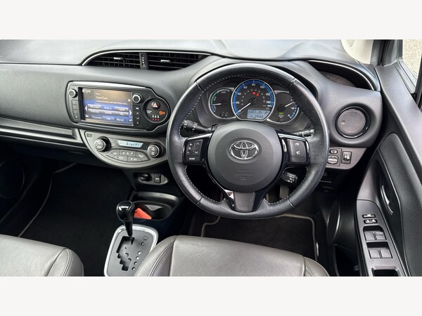 Used Toyota Yaris 2017 for sale - 76199761: Photo 7