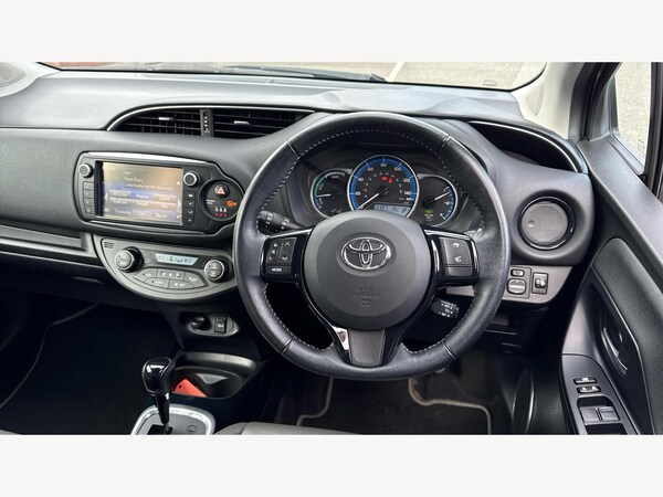 Used Toyota Yaris 2017 for sale - 76199761: Photo 8