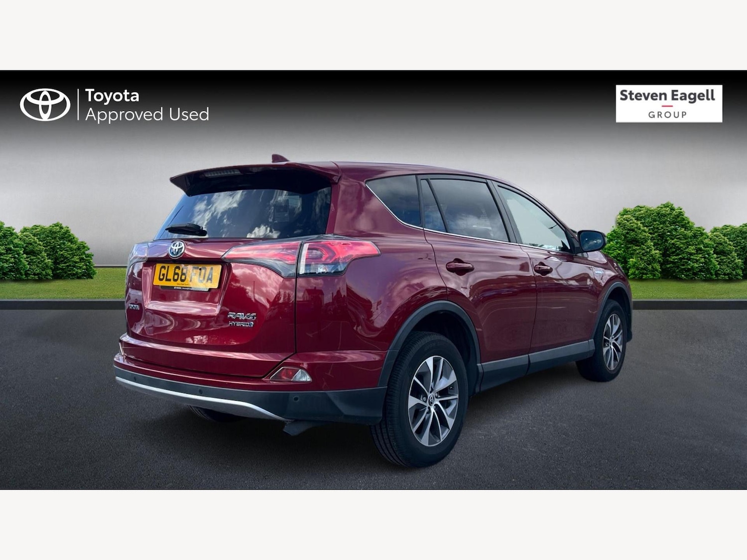Used Toyota RAV4 2018 for sale - 76200168: Photo 2