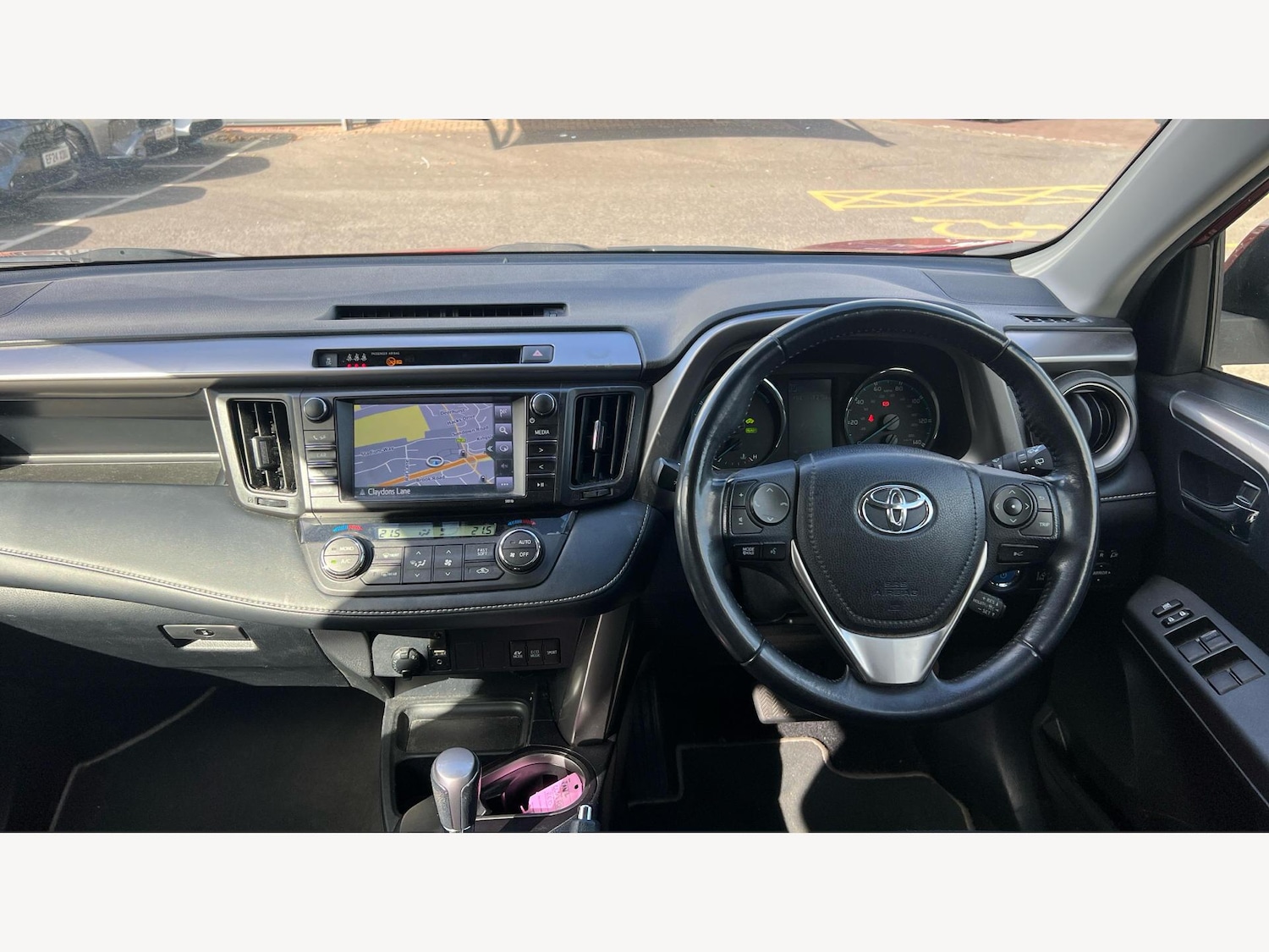 Used Toyota RAV4 2018 for sale - 76200168: Photo 7