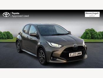 Used Toyota Yaris 2023 for sale - 76201392: Photo