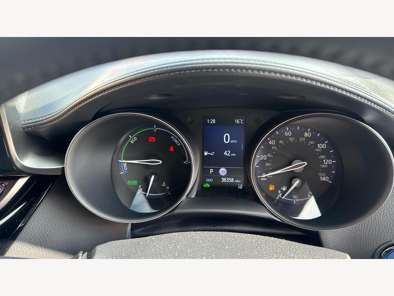 Used Toyota C-HR 2023 for sale - 76370113: Photo 11