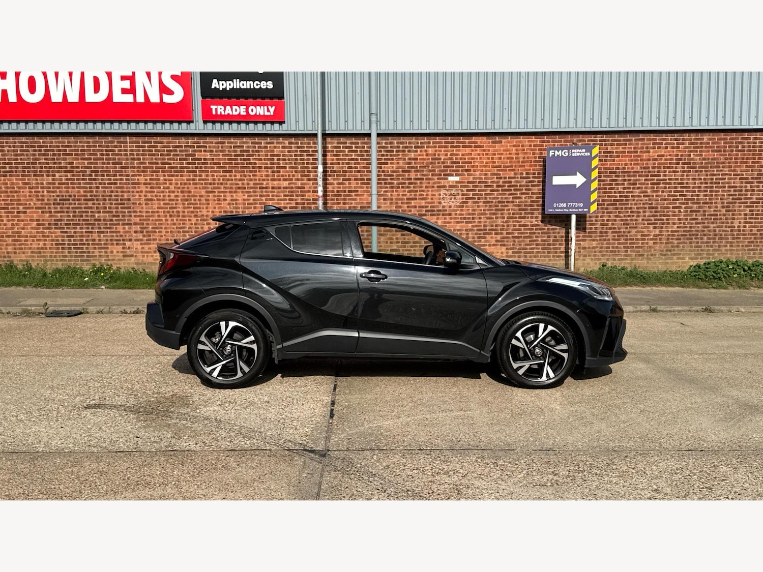 Used Toyota C-HR 2023 for sale - 76370113: Photo 18