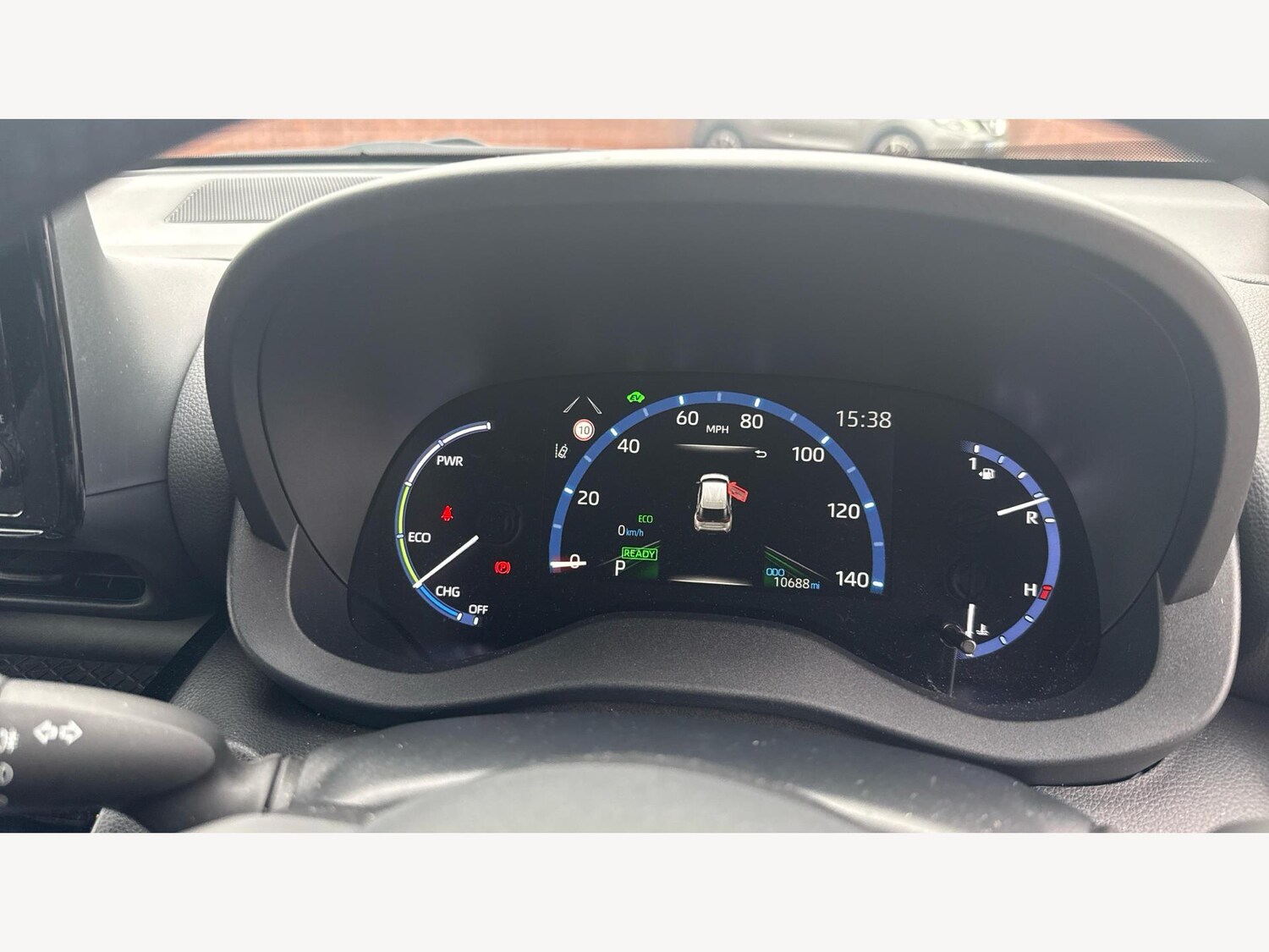 Used Toyota Yaris Cross 2024 for sale - 76371591: Photo 11