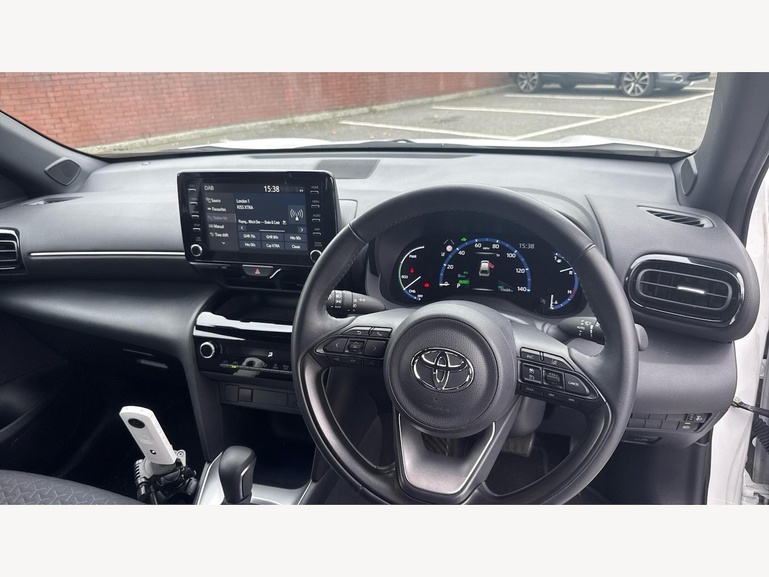 Used Toyota Yaris Cross 2024 for sale - 76371591: Photo 8