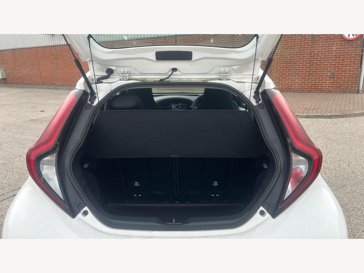 Used Toyota Aygo X for sale - 76633631: Photo 16