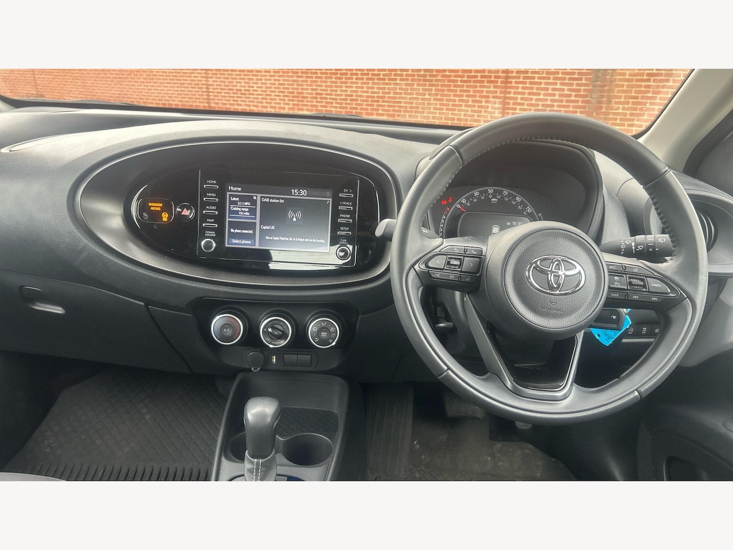 Used Toyota Aygo X for sale - 76633631: Photo 8