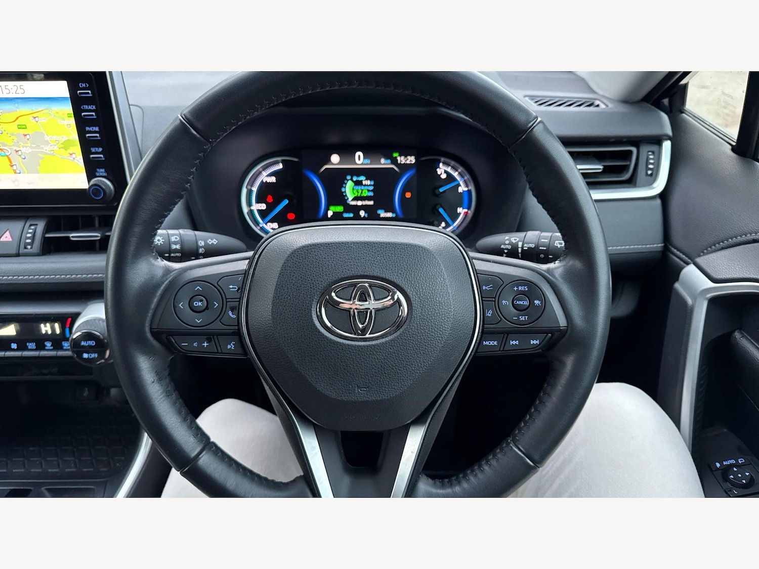 Used Toyota RAV4 2022 for sale - 77057277: Photo 10