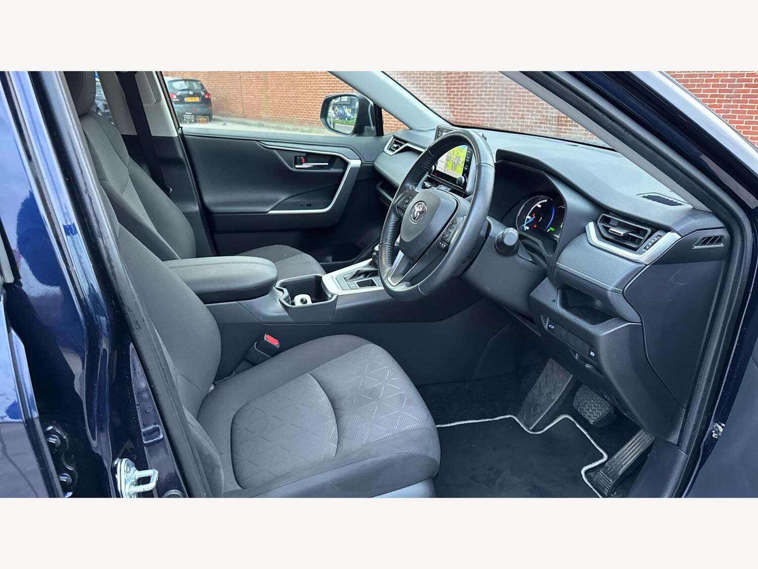 Used Toyota RAV4 2022 for sale - 77057277: Photo 13