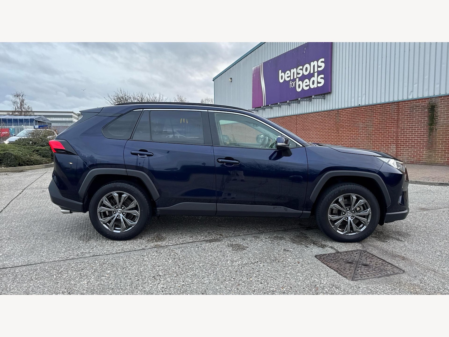 Used Toyota RAV4 2022 for sale - 77057277: Photo 18